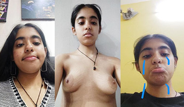 Desi Young Indian Girl Showing Hot Pussy Video Call