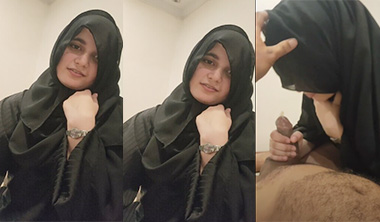 Indian Hijabi Innocent Girl Sucking Dick & Showing By BF